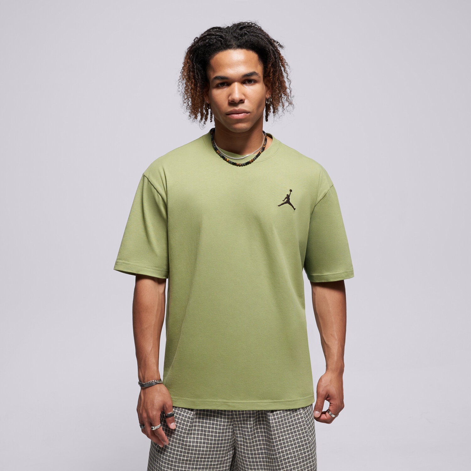 pánské tričko JORDAN TRIČKO M J JUMPMAN EMB SS CREW IF5566-335 ZELENÁ