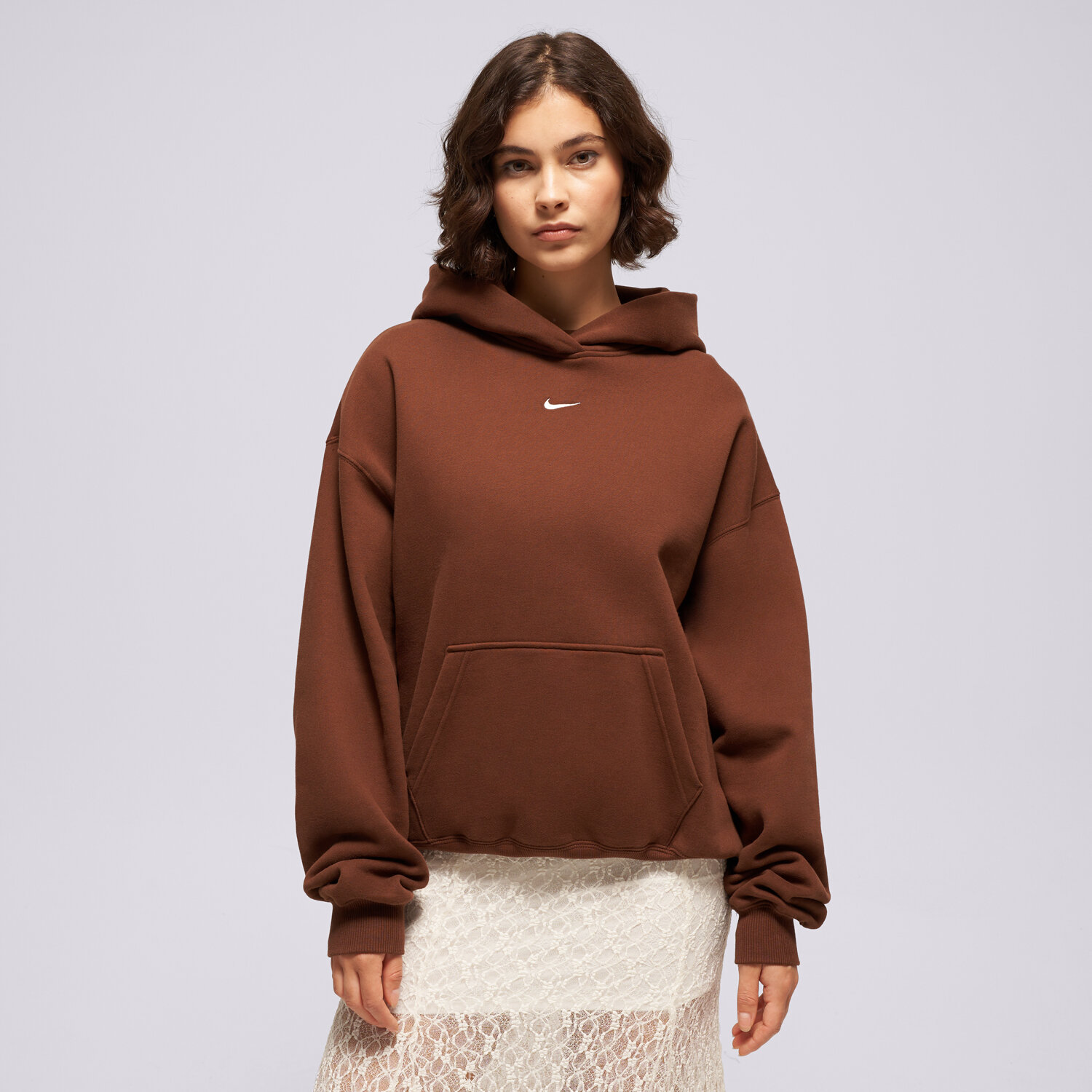 dámská mikina NIKE MIKINA S KAPUCÍ W NK STDO FLC OS PO HDY IM8502-259 HNĚDÁ