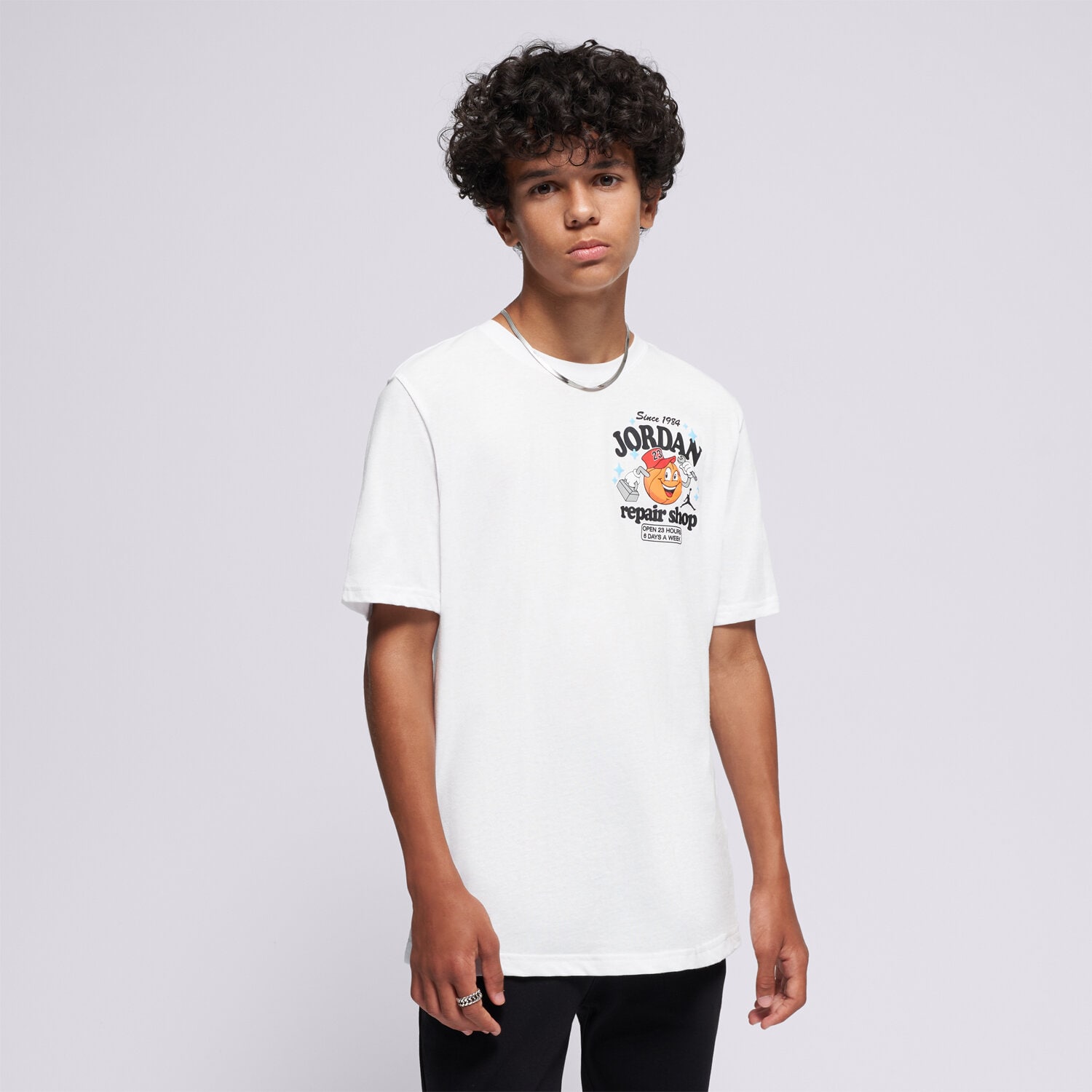 dětské tričko JORDAN TRIČKO JDB MJS REPAIR SHOP SS TEE BOY 95G220-001 BÍLÁ