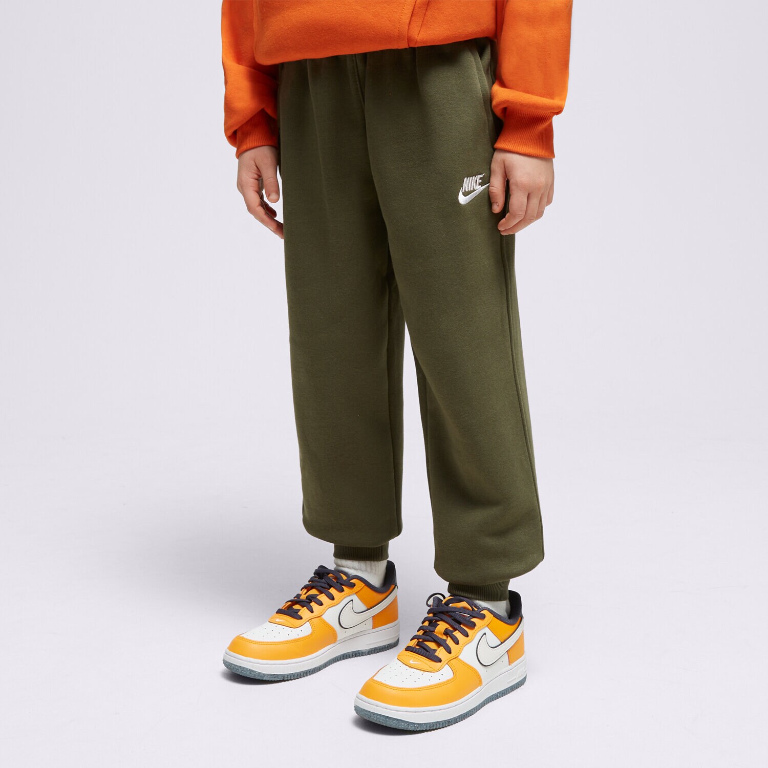 dětské kalhoty NIKE KALHOTY  K NSW CLUB FLC JGGR LBR BOY FD3008-325 KHAKI