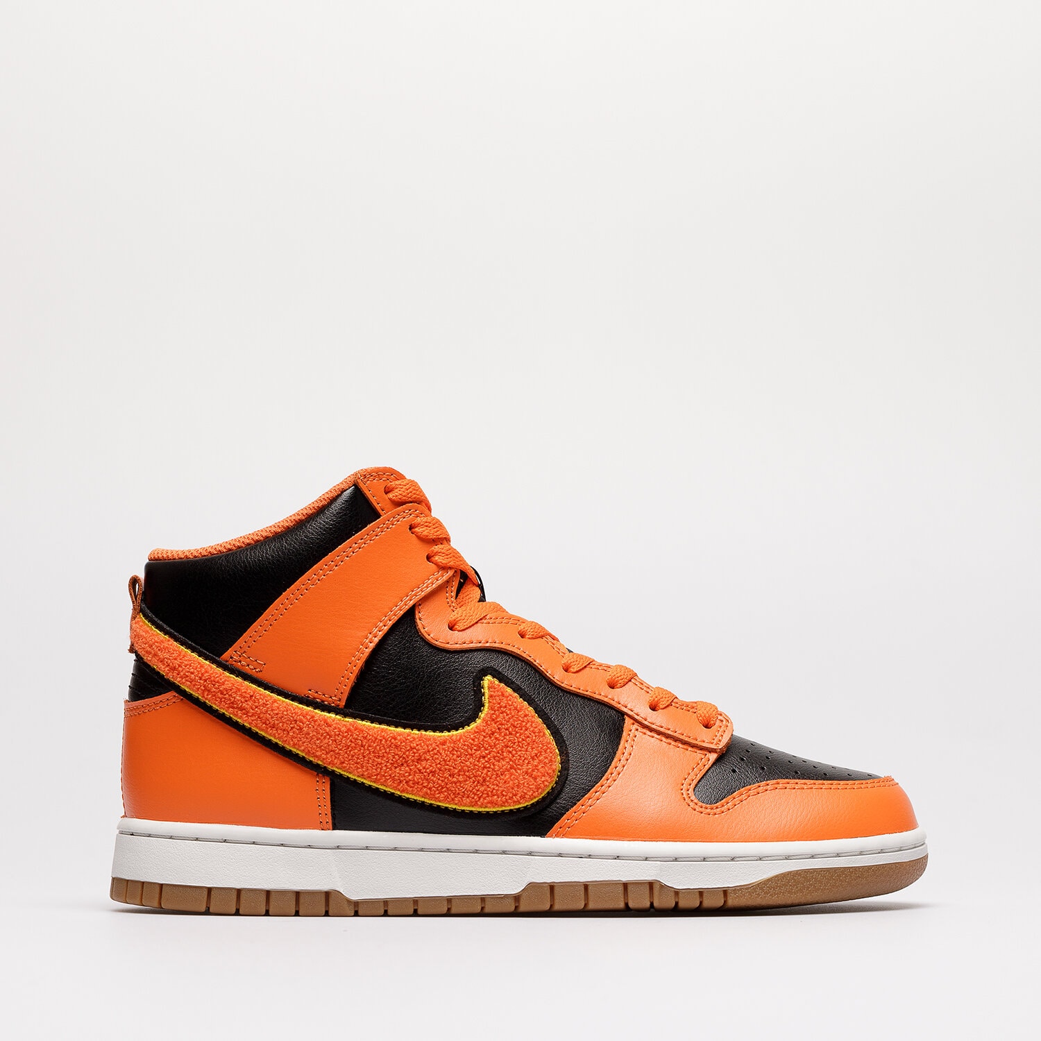 pánské tenisky NIKE DUNK HI RETRO UNIVERSITY DR8805-002 ČERNÁ