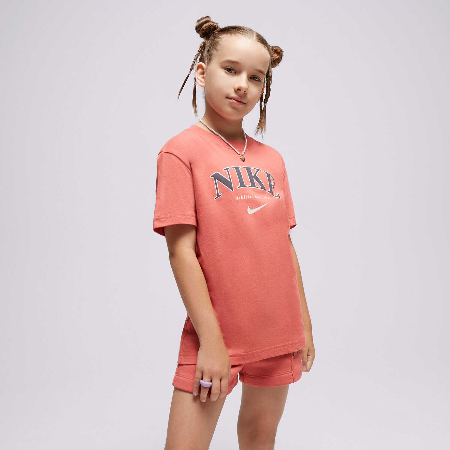 dětské tričko NIKE TRIČKO G NSW TREND BF TEE PRNT FD0888-655 RŮŽOVÁ