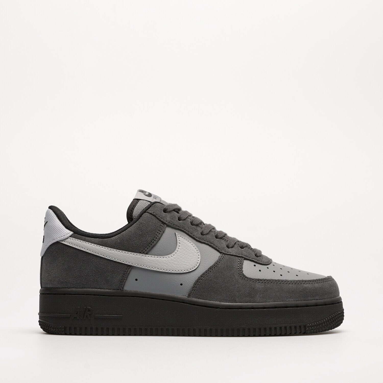 pánské tenisky NIKE AIR FORCE 1 LV8 CW7584-001 ŠEDÁ