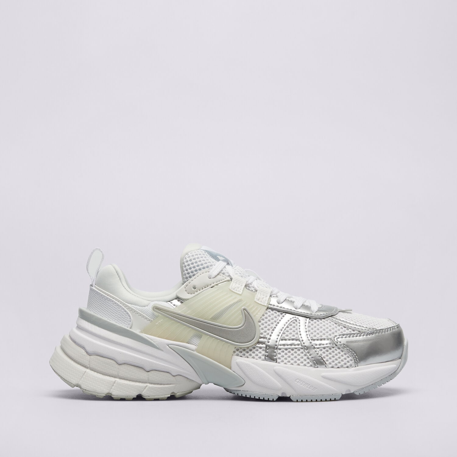 dámské tenisky NIKE V2K RUN  FD0736-104 BÍLÁ