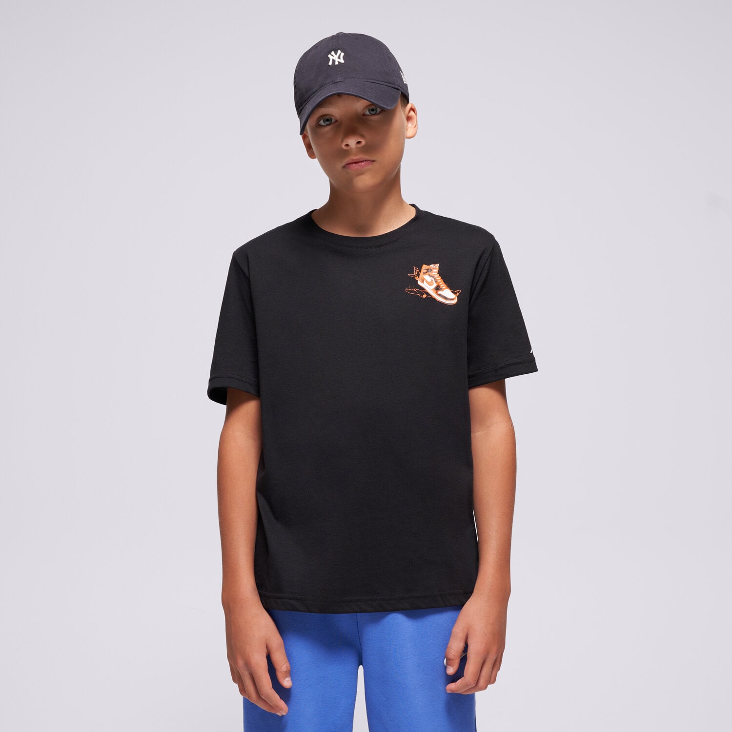 dětské tričko JORDAN TRIČKO JDN LANDED TEE BLK B 95F279-023 ČERNÁ
