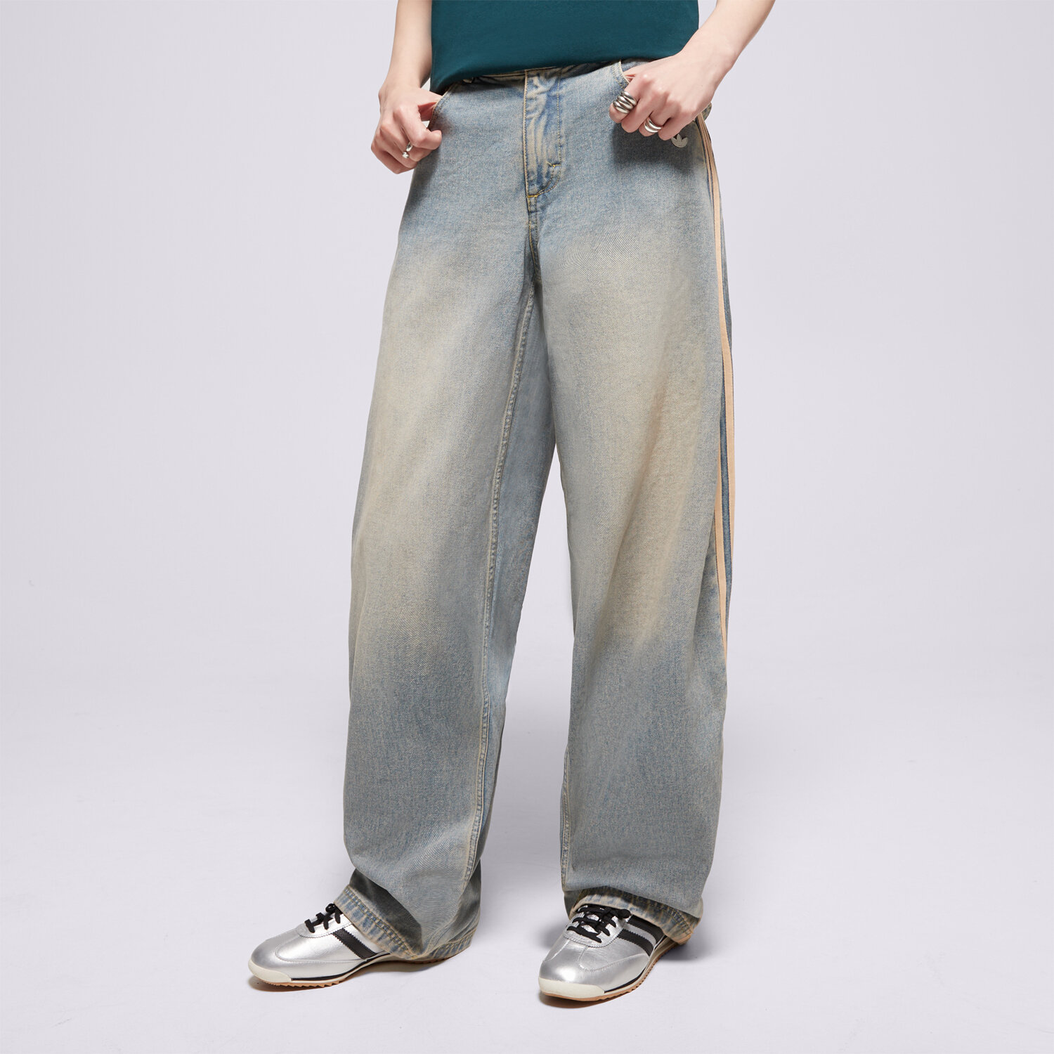 dámské kalhoty ADIDAS KALHOTY  P ESS DENIM PNT JY2868 MODRÁ