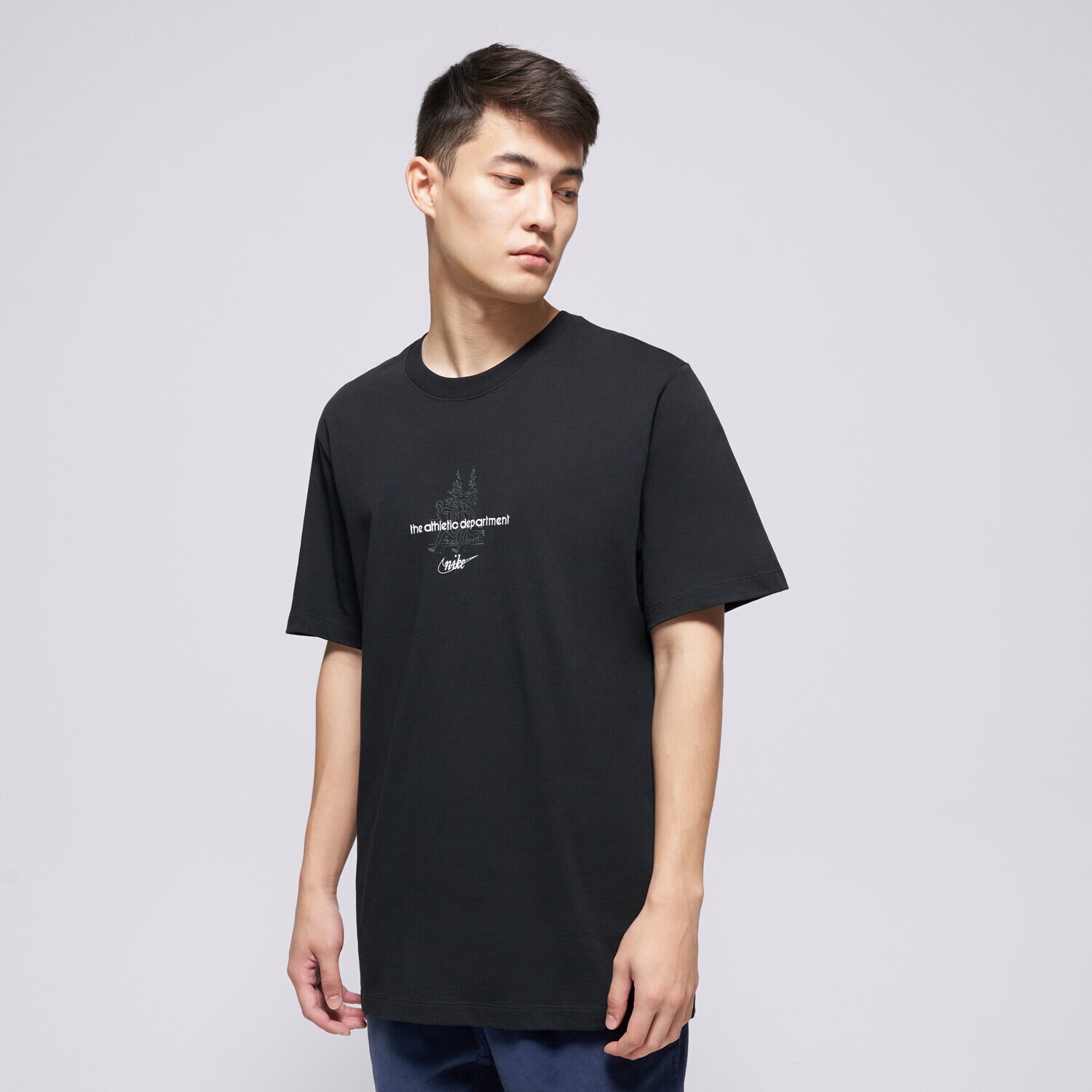 pánské tričko NIKE TRIČKO M NSW TEE HO25 SSNL CLUB HV0125-010 ČERNÁ
