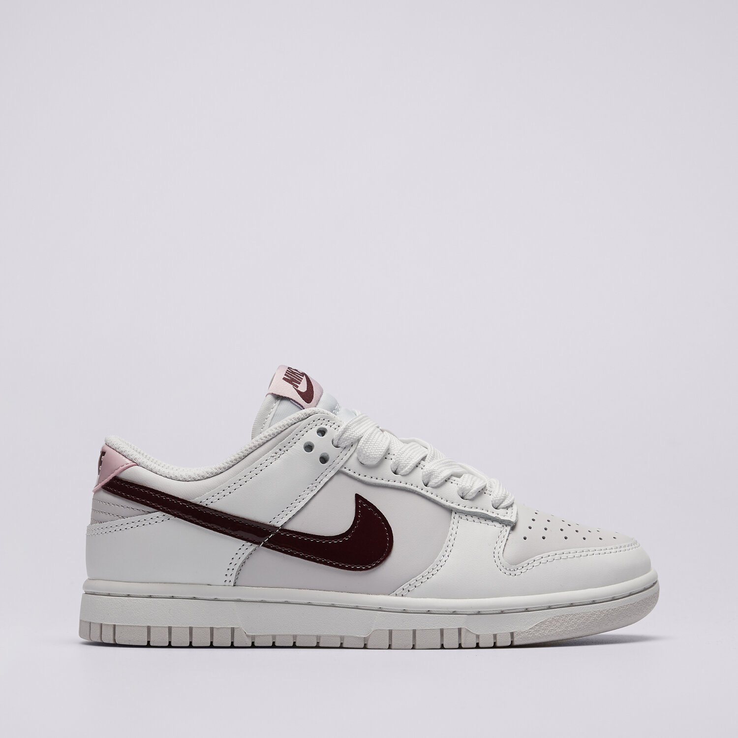 dámské tenisky NIKE W DUNK LOW SE EMEA IM6025-121 BÍLÁ