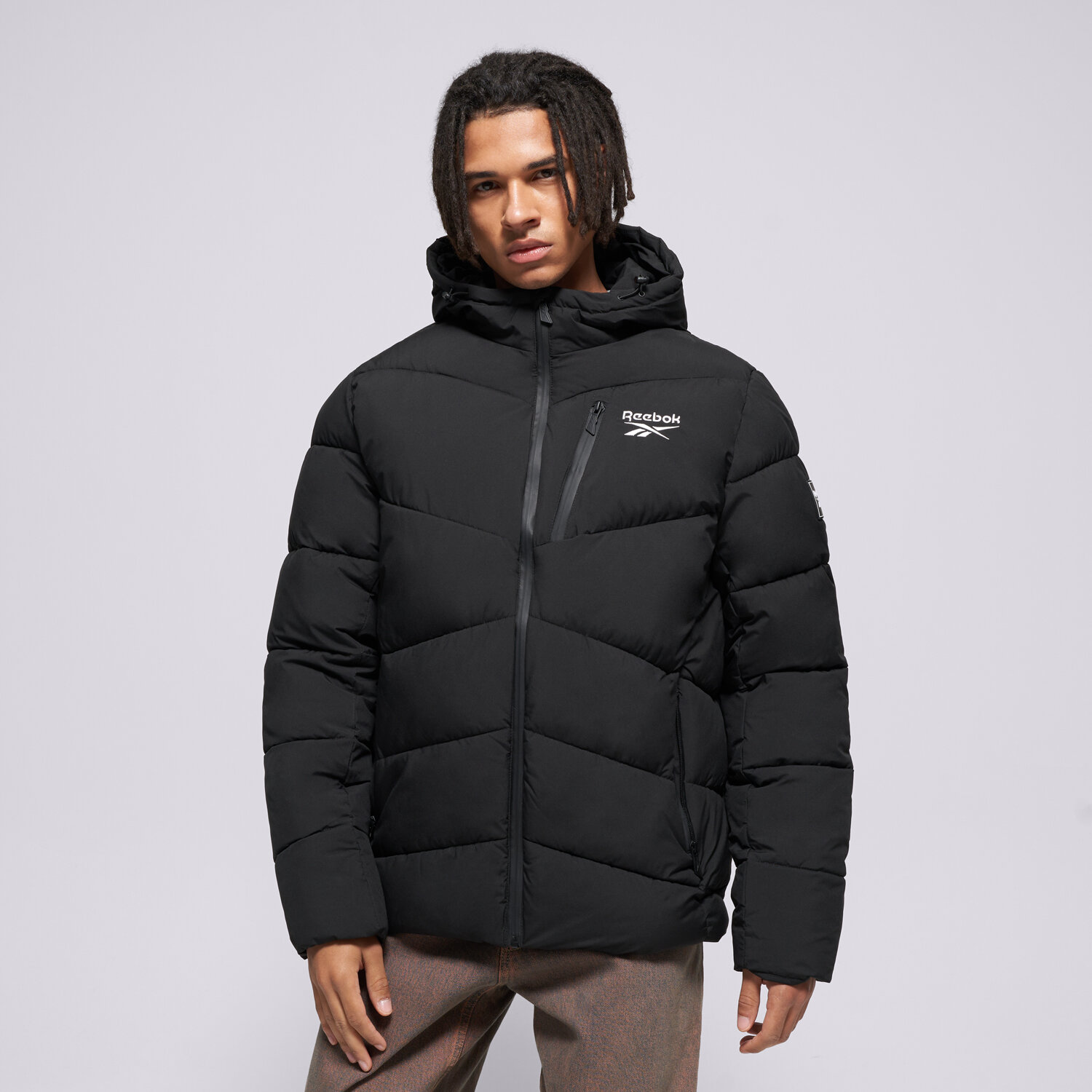pánská zimní bunda REEBOK BUNDA ZIMNÍ STRETCH PUFFER JACKET OMRB1567_BLACK ČERNÁ