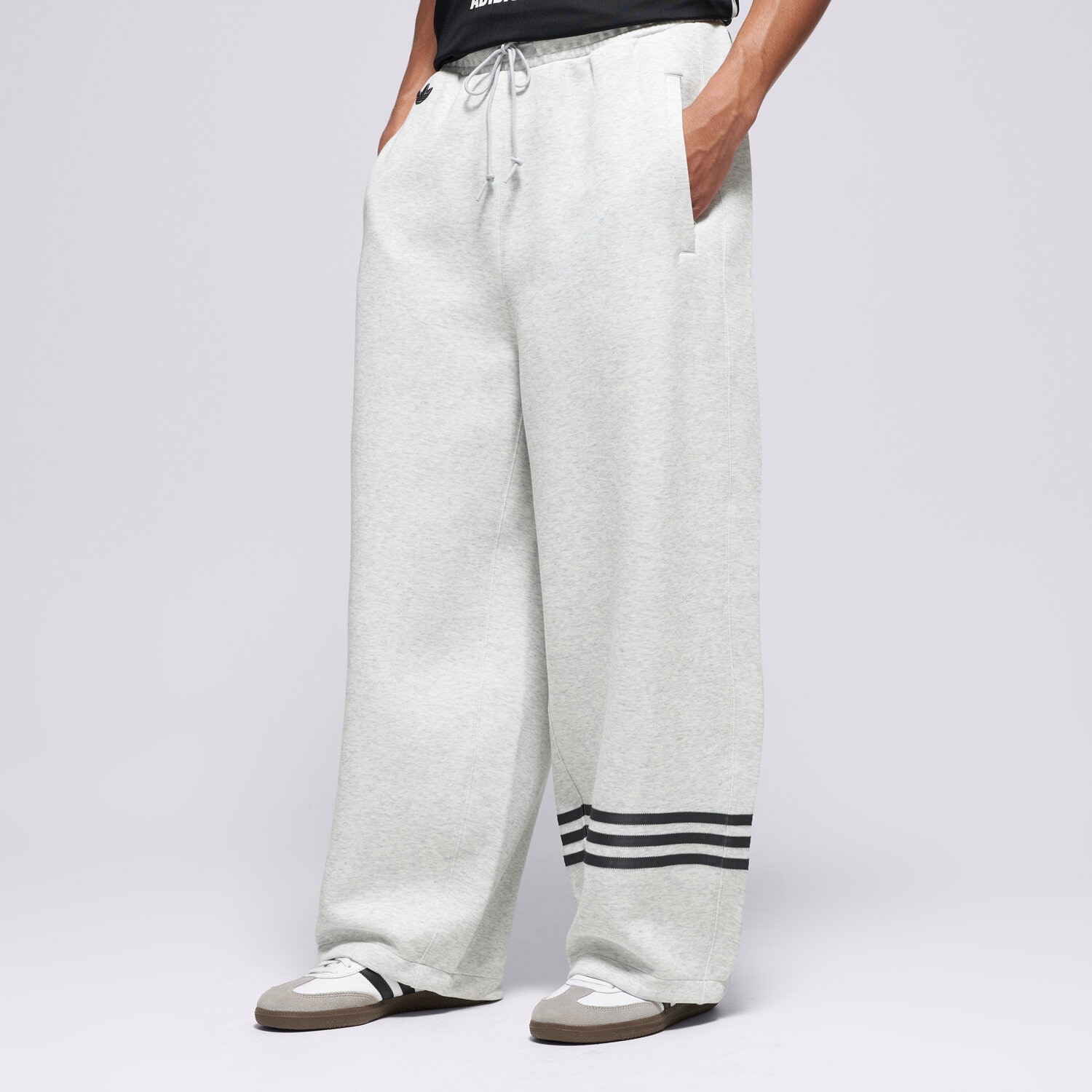 pánské kalhoty ADIDAS KALHOTY  NC LO PANTS JW5443 ŠEDÁ