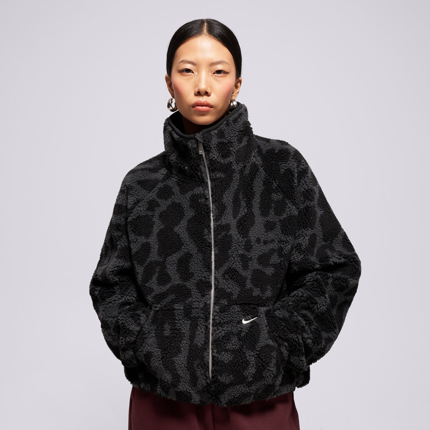 dámská zimní bunda NIKE BUNDA W NSW STREET SHERPA JKT HV2070-010 ČERNÁ