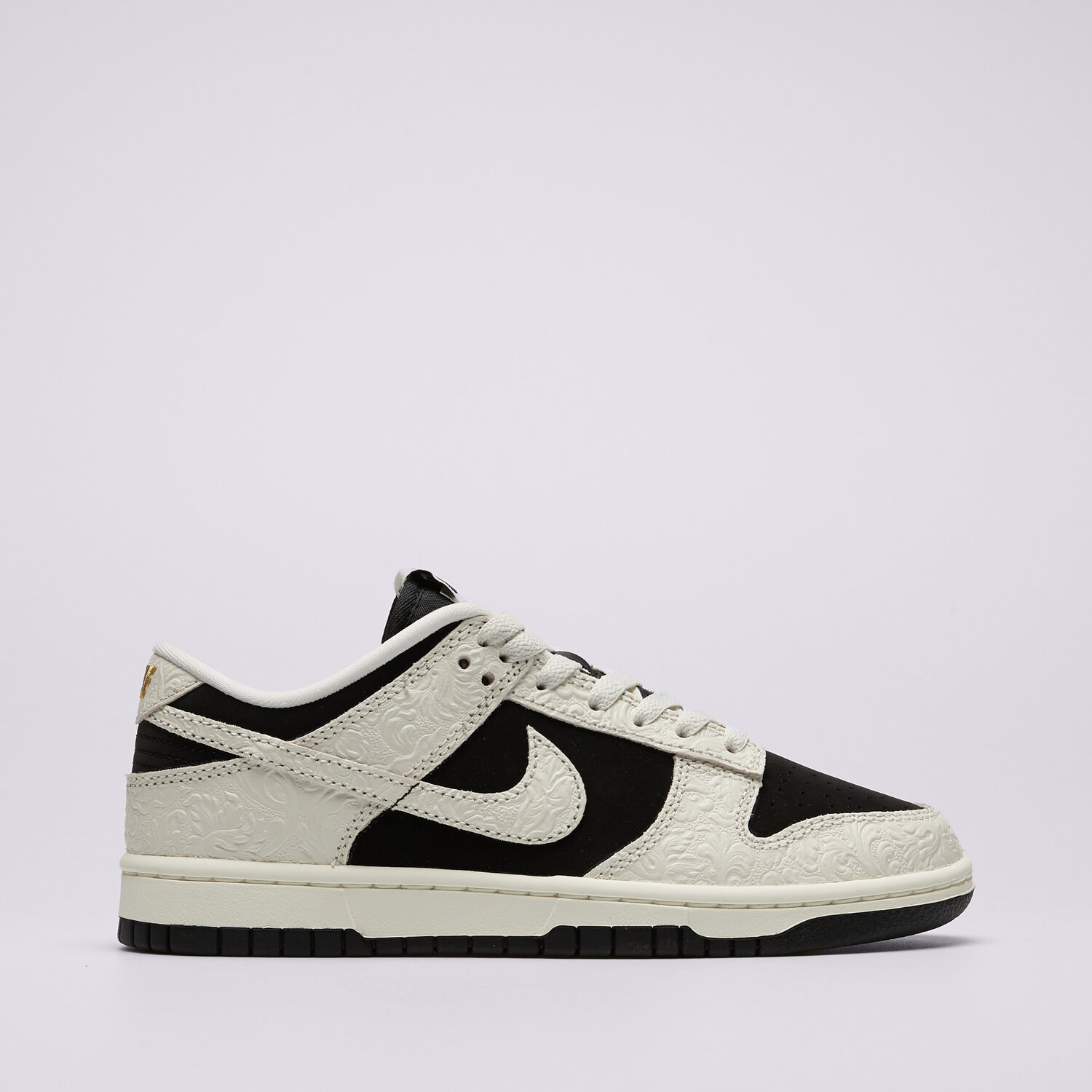 dámské tenisky NIKE WMNS DUNK LOW SE IF3944-001 BÉŽOVÁ