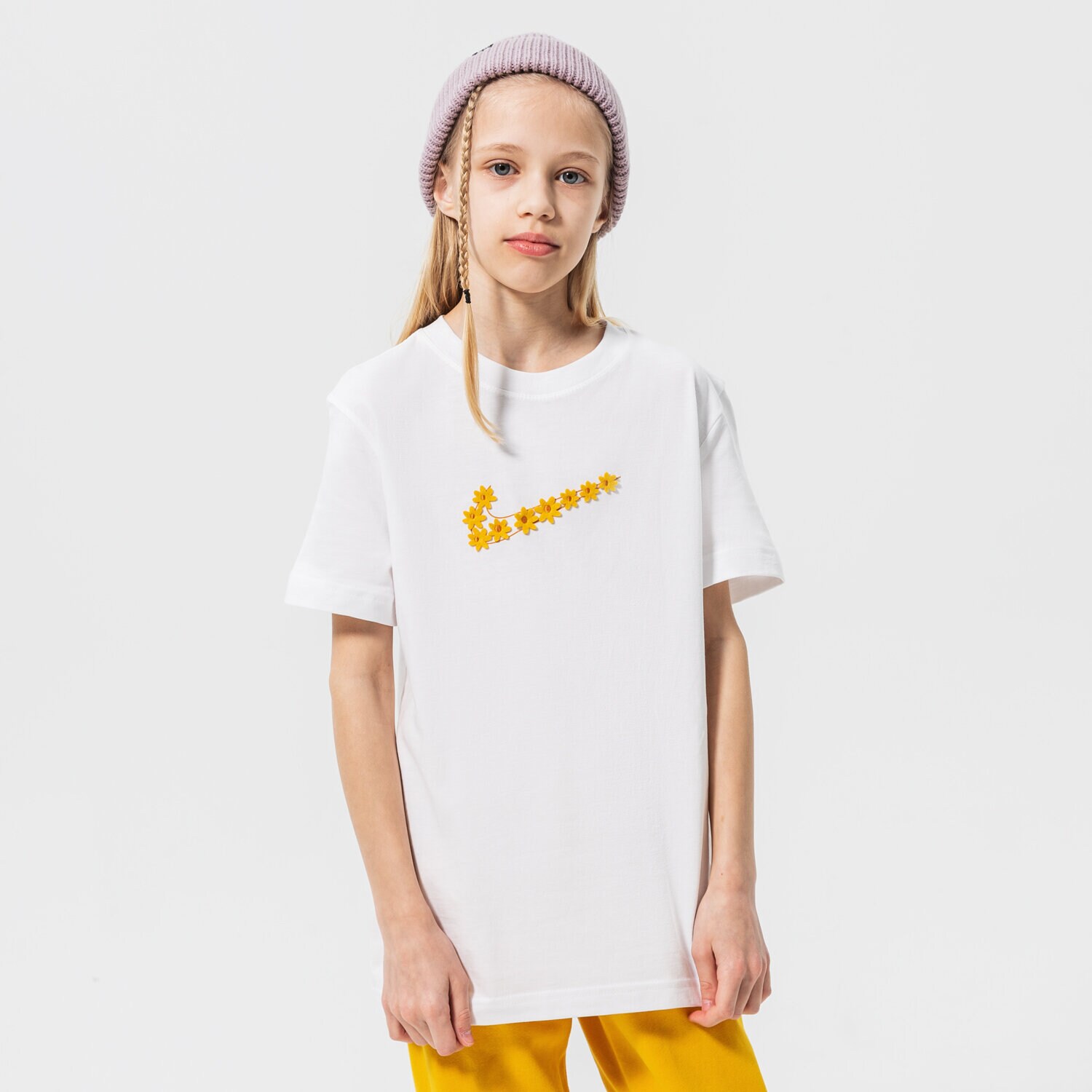dětské tričko NIKE TRIČKO G NSW TEE ENERGY BF GIRL DO1343-100 BÍLÁ