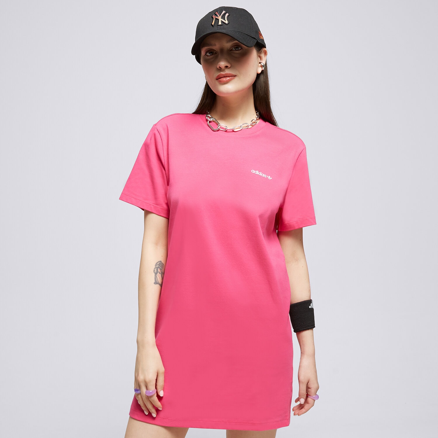 dámské šaty ADIDAS LINEAR TRIČKO DRESS  HS4300 RŮŽOVÁ