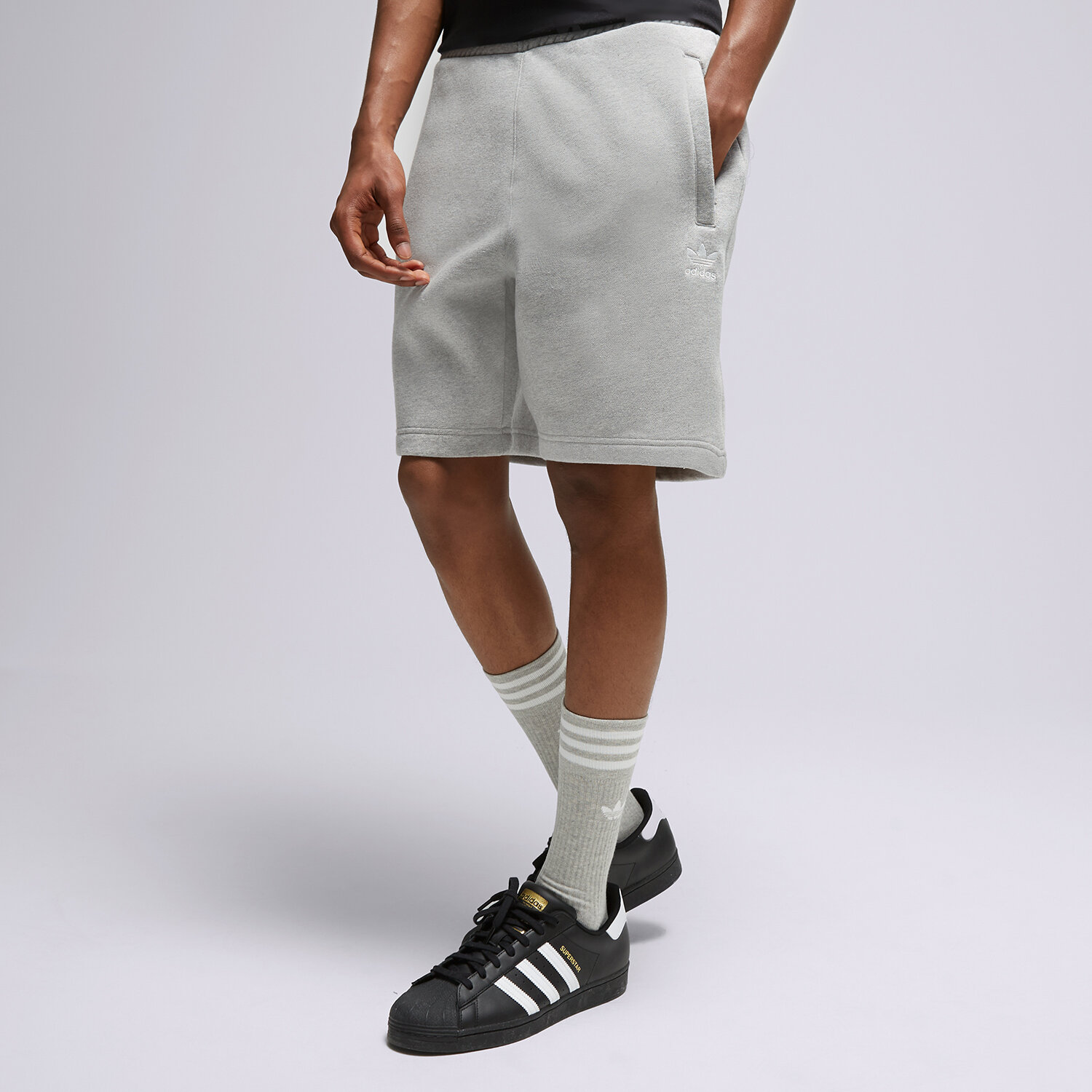 pánské kraťasy ADIDAS ŠORTKY  ESSENTIAL SHORT IA4899 ŠEDÁ