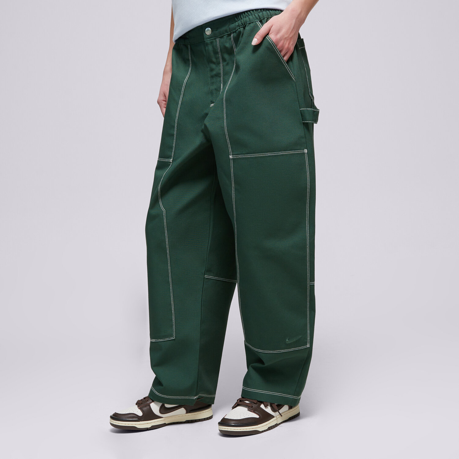 dámské kalhoty NIKE KALHOTY  STREET CARPENTER LR PANT W NSW IF0311-323 ZELENÁ