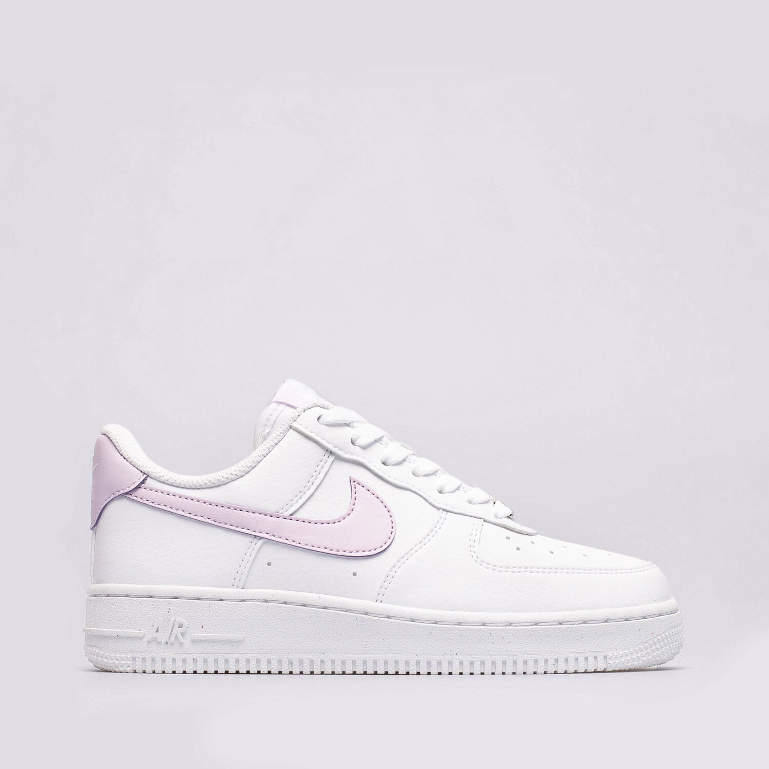 dámské tenisky NIKE AIR FORCE 1 '07 NEXT NATURE DN1430-105 BÍLÁ