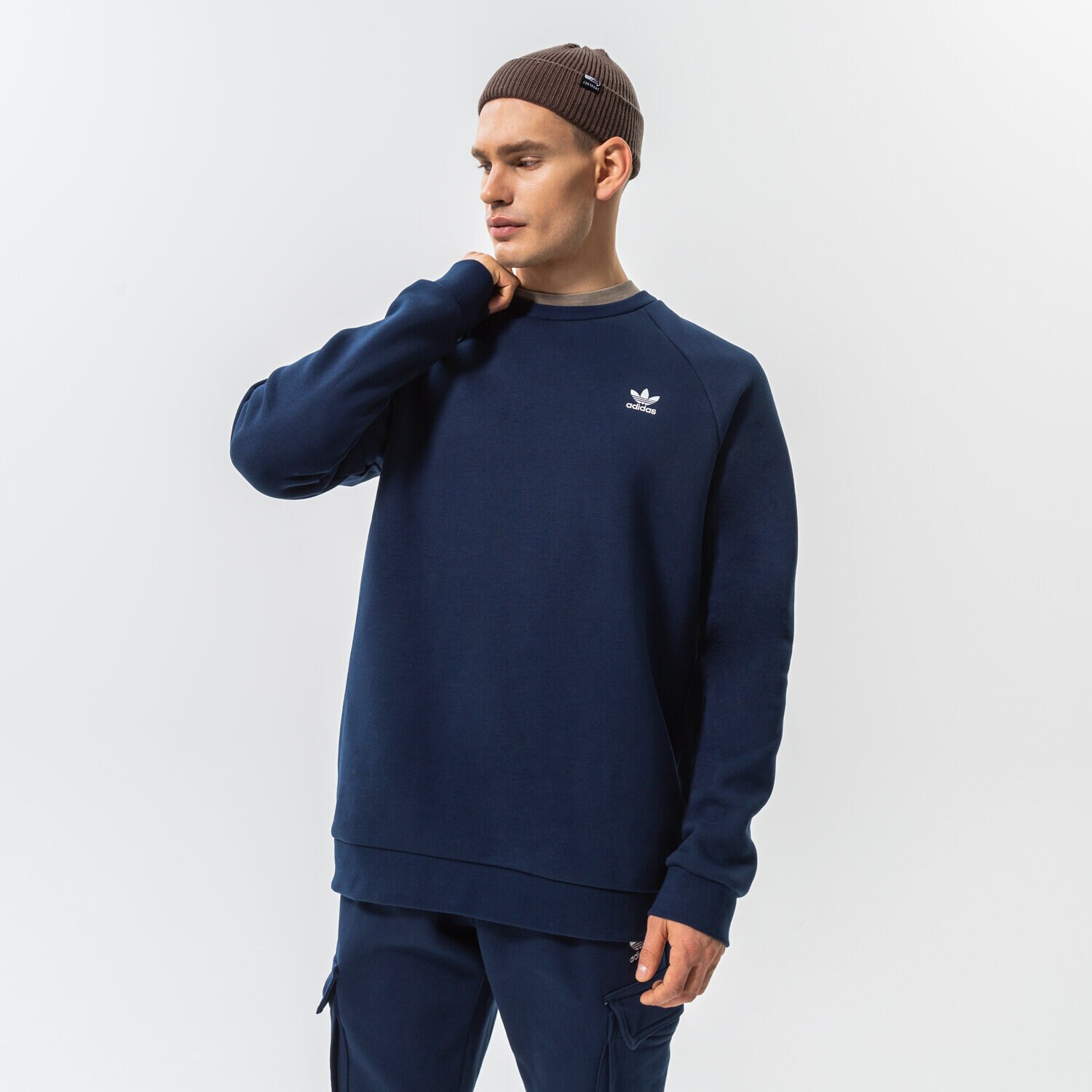 pánská mikina ADIDAS MIKINA ESSENTIAL CREW HK0089 TMAVOMODRÁ