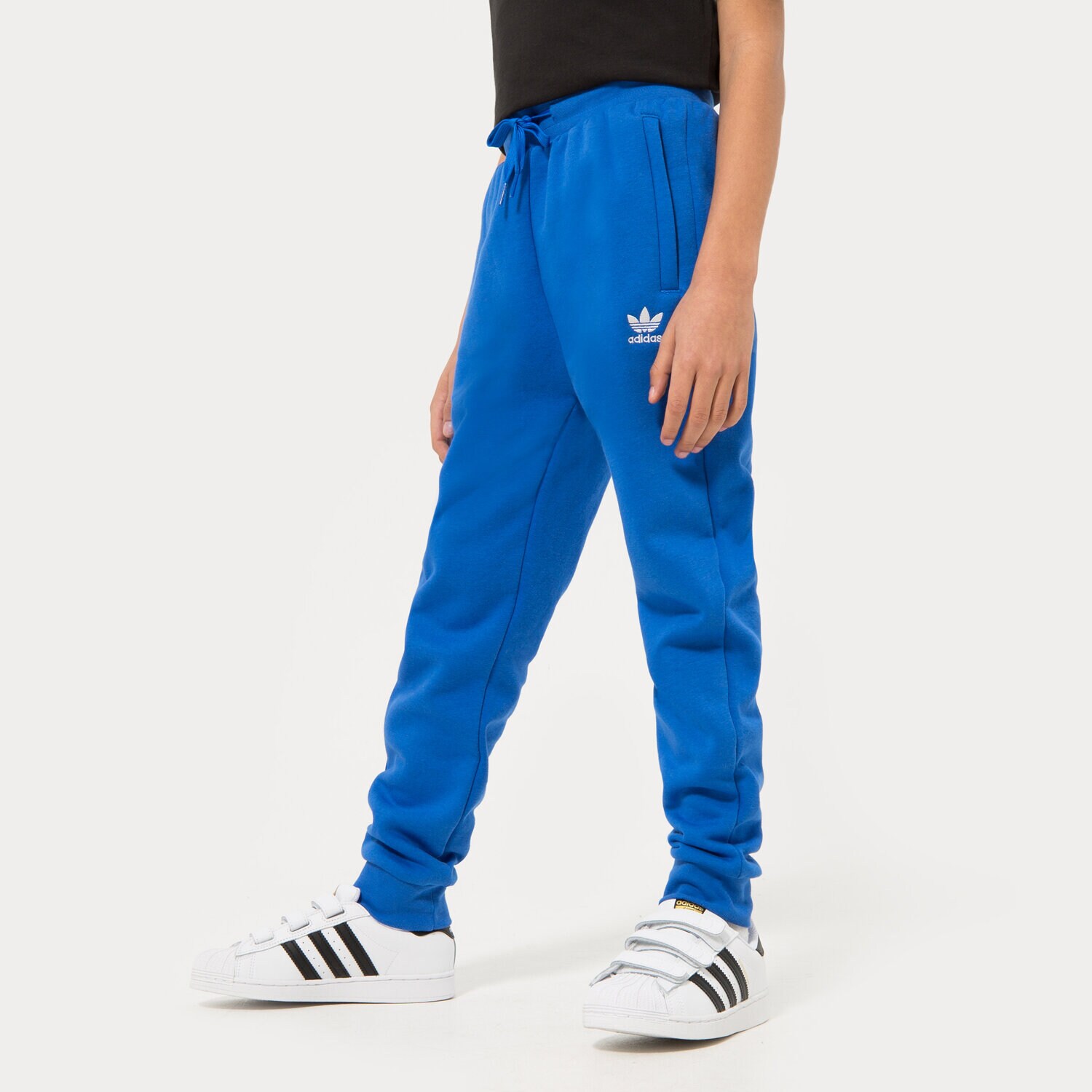 dětské kalhoty ADIDAS KALHOTY  PANTS BOY HK2861 TMAVOMODRÁ