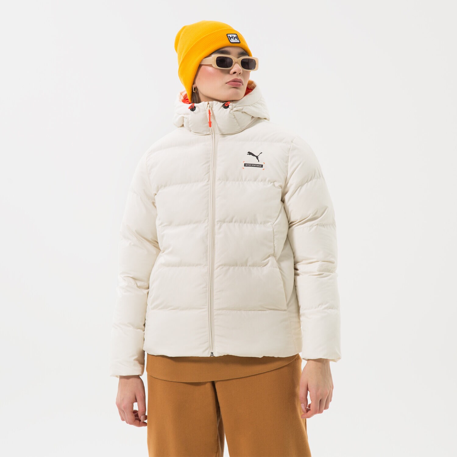 dámská zimní bunda PUMA BUNDA ZIMNÍ BETTER SPORTSWEAR HOODED PUFFER 849393 65 BÍLÁ