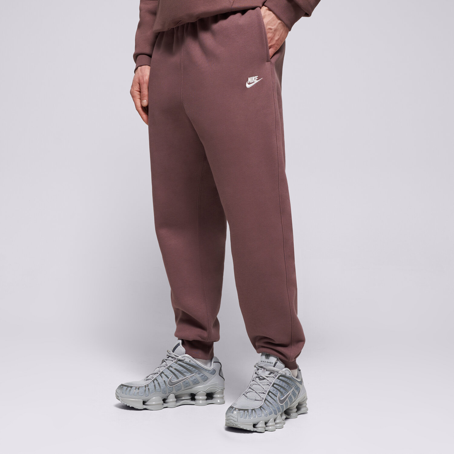 pánské kalhoty NIKE KALHOTY  M NK CLUB BB JOGGER FN3787-502 HNĚDÁ