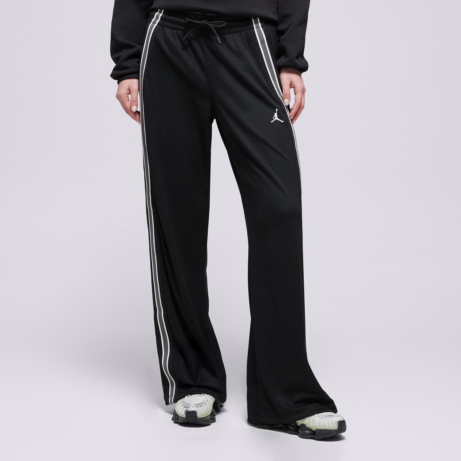 dámské kalhoty JORDAN KALHOTY  W J BRK TRK PANT HQ9218-010 ČERNÁ