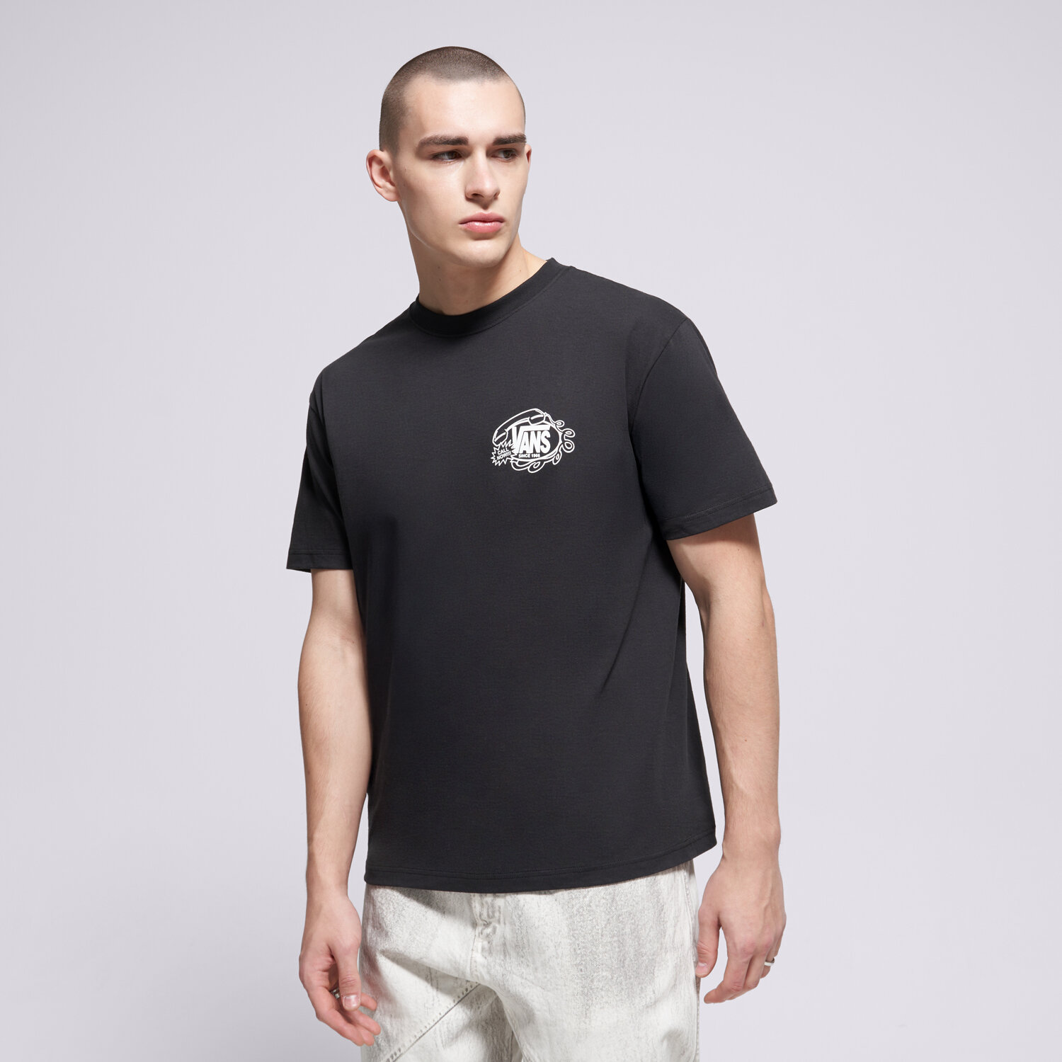 pánské tričko VANS TRIČKO HOT LINES SS TEE VN000SYBBLK1 ČERNÁ