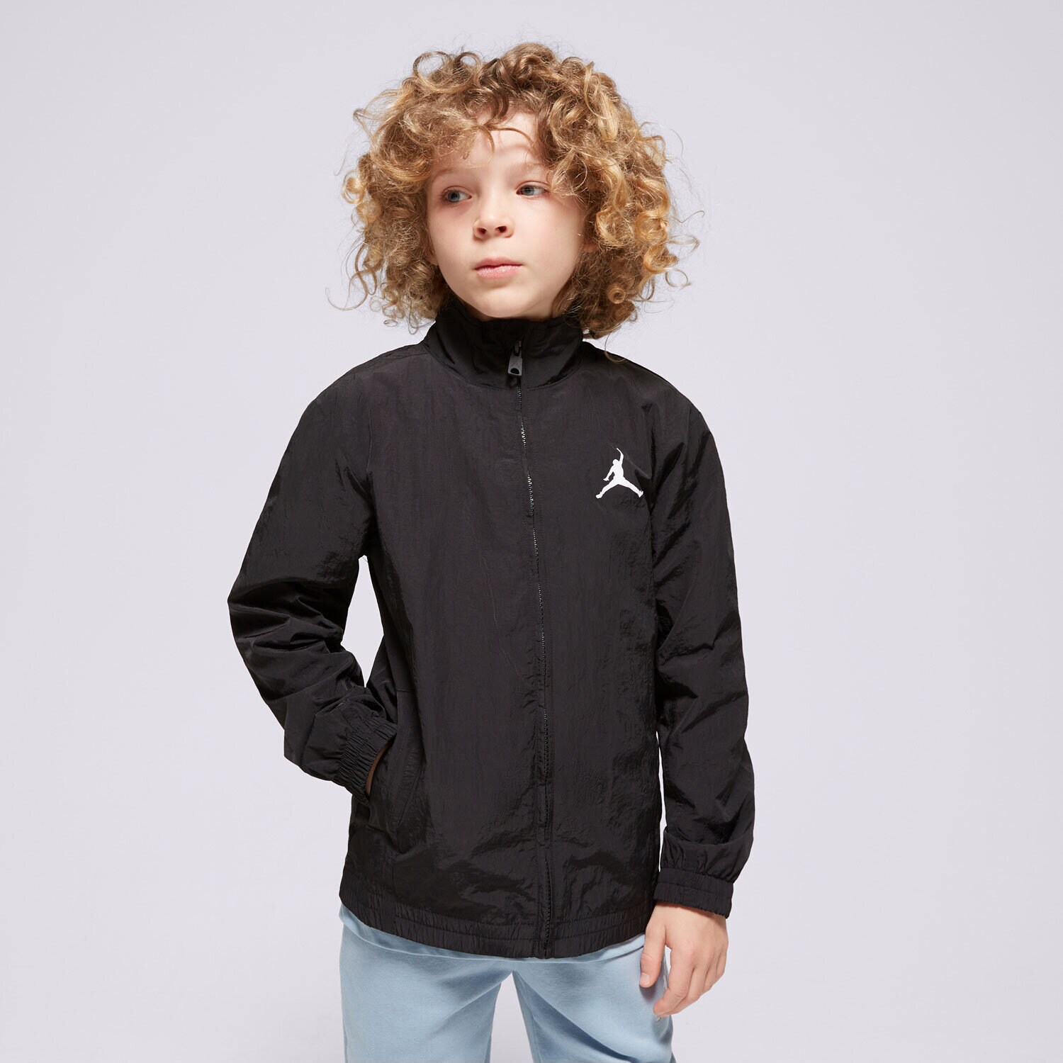 dětské tričko JORDAN BUNDA M J ESS HBR WOVEN JKT BOY 95D027-023 ČERNÁ