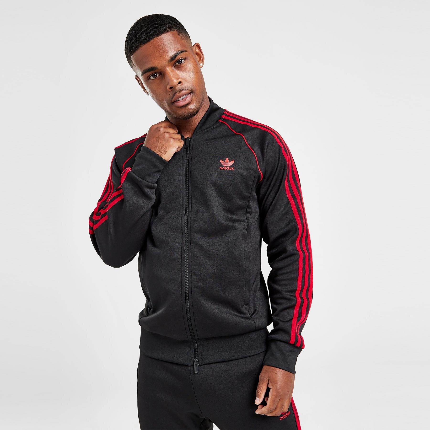 pánská mikina ADIDAS MIKINA ROZEPÍNACÍ SSTAR TT BLK/RED IT7144 ČERNÁ