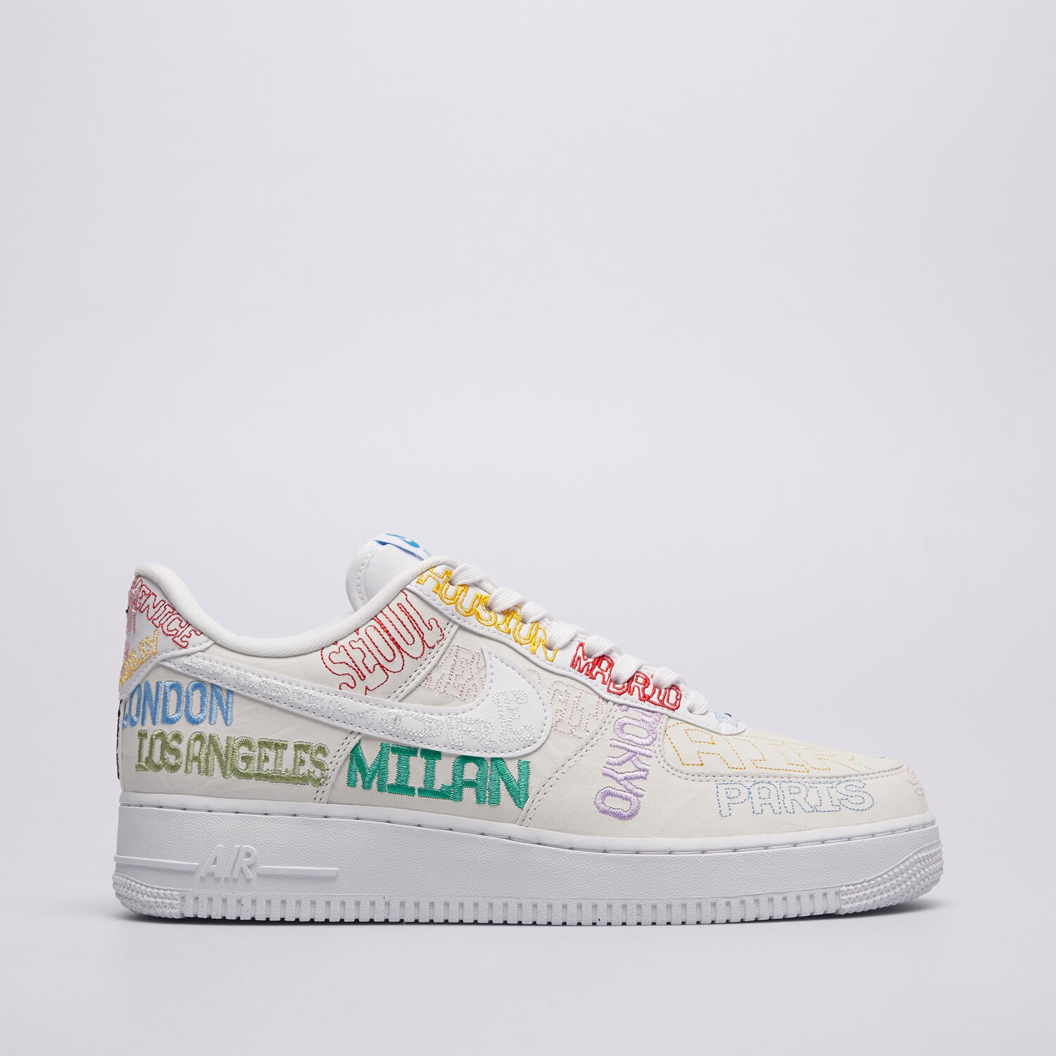 pánské tenisky NIKE AIR FORCE 1 '07 LOW LV8 STYLE II1549-100 BÍLÁ