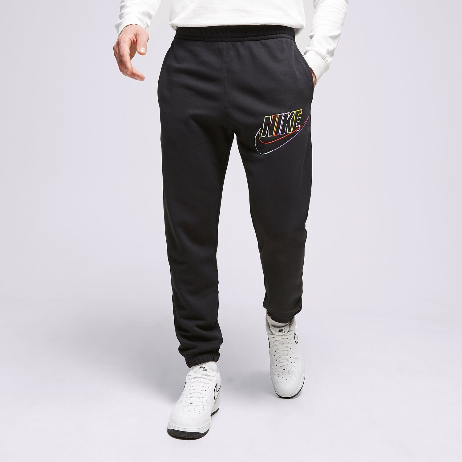 pánské kalhoty NIKE KALHOTY  M NK CLUB+ FT CF PANT MCF DX0799-010 ČERNÁ