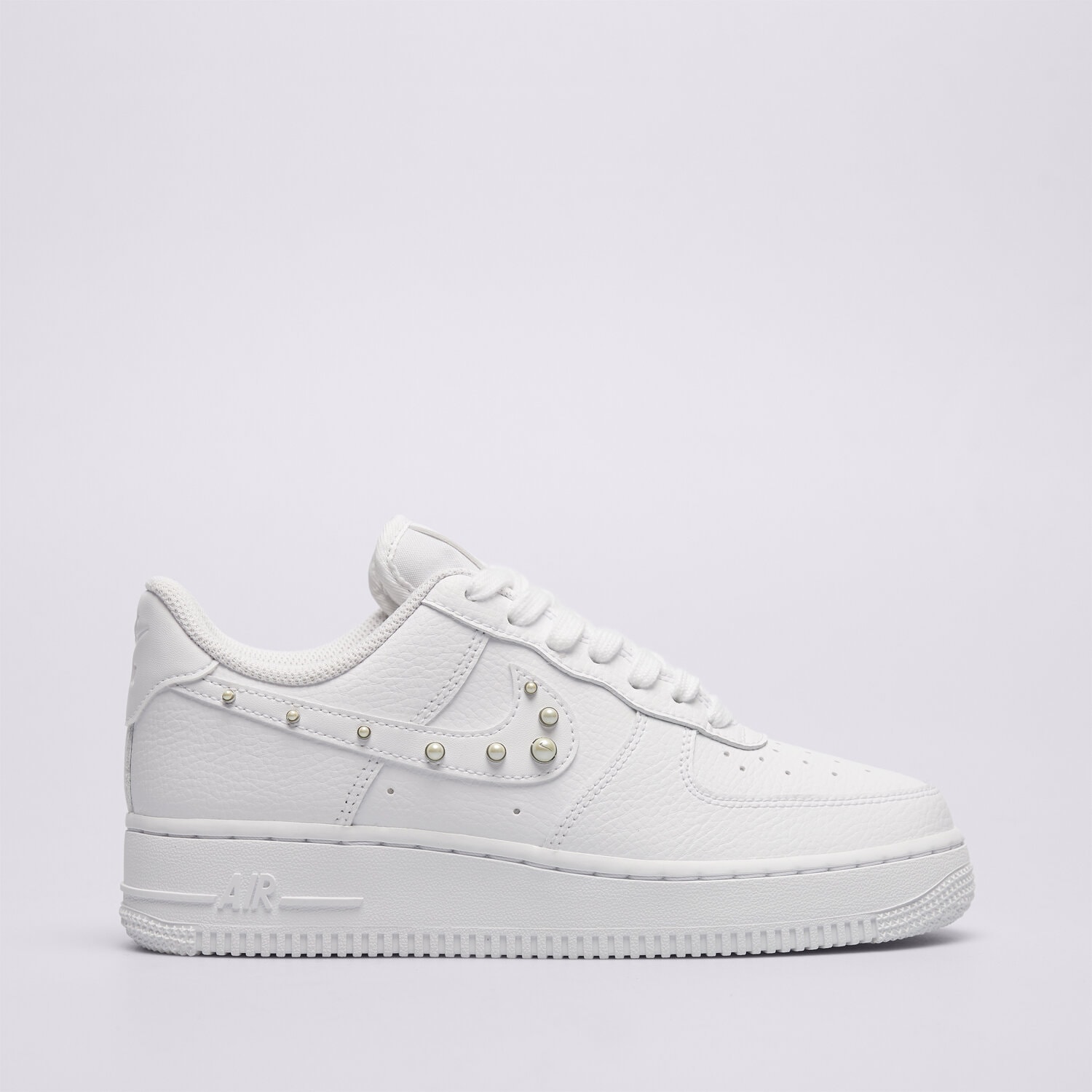 dámské tenisky NIKE WMNS AIR FORCE 1 '07 WB IU7557-100 BÍLÁ