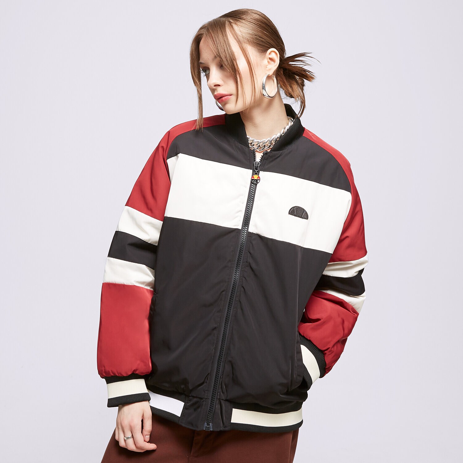 Přechodná bunda dámská (podzimní, jarní) ELLESSE BUNDA DORETHEO JACKET BLK SGP16133011 ČERNÁ
