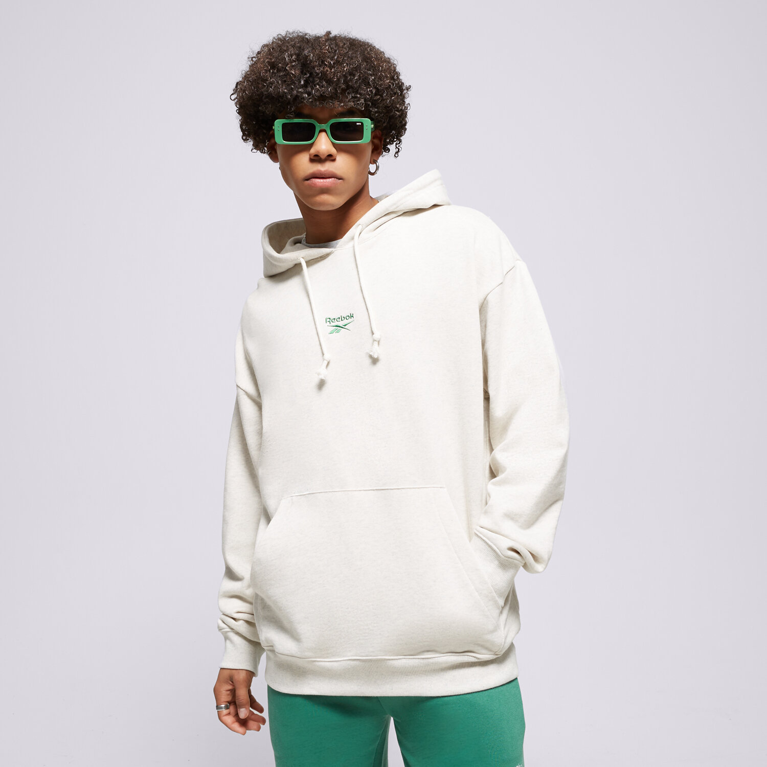 pánská mikina REEBOK MIKINA S KAPUCÍ CL SV HOODIE HS7152 BÍLÁ