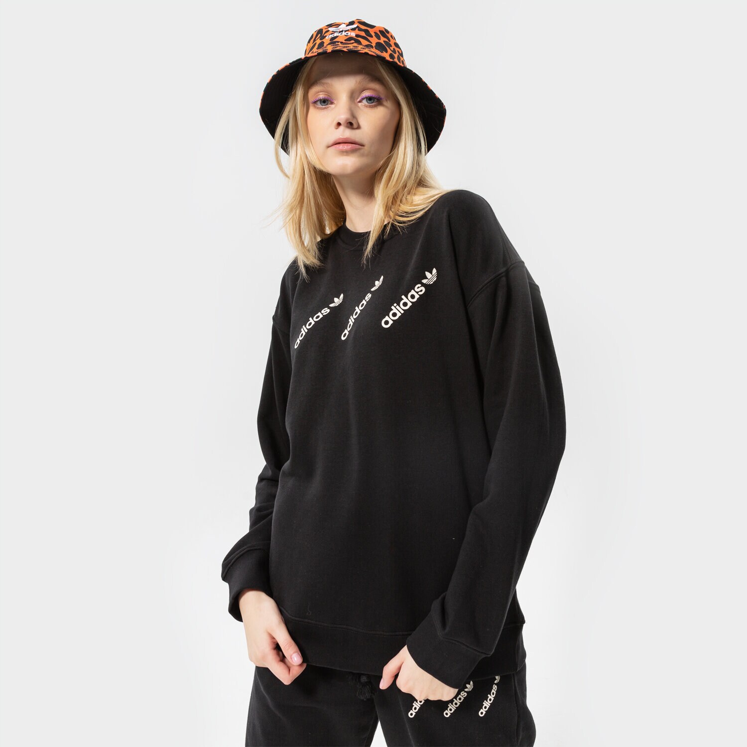 dámská mikina ADIDAS MIKINA CREW HM4868 ČERNÁ