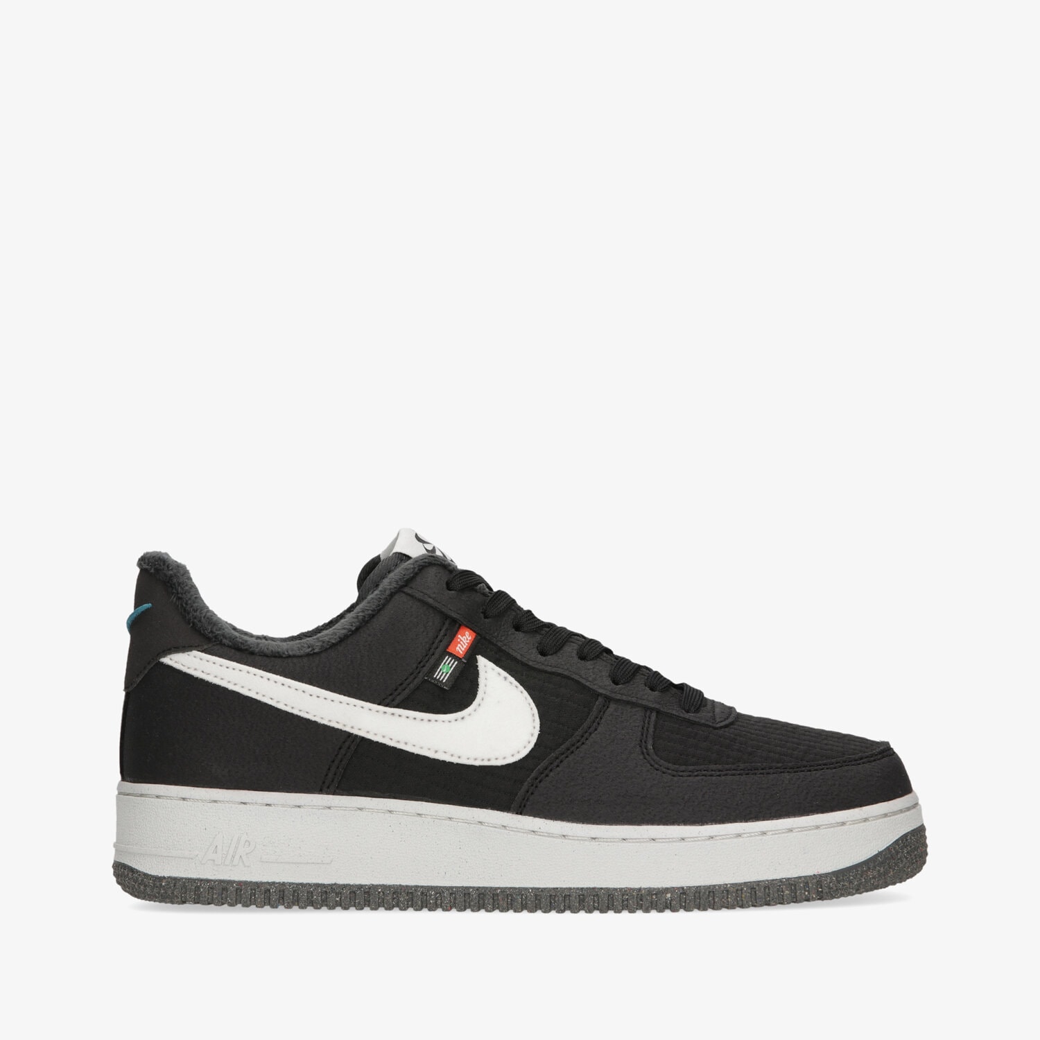 pánské tenisky NIKE AIR FORCE 1 '07 LV8 NN DC8871-001 ČERNÁ