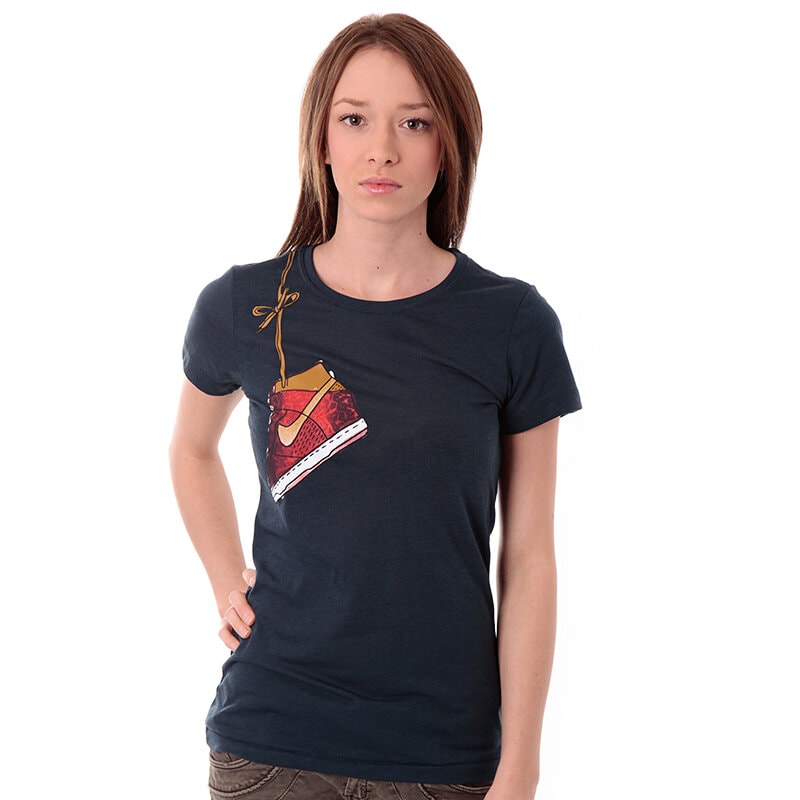 dámské tričko NIKE TRIČKO NIKE TEE-SKY HIGH 575659442 TMAVOMODRÁ
