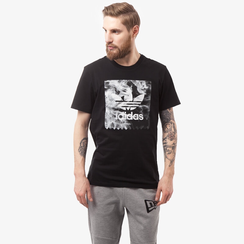 pánské tričko ADIDAS TRIČKO BURNED STAMP T S23470 ČERNÁ