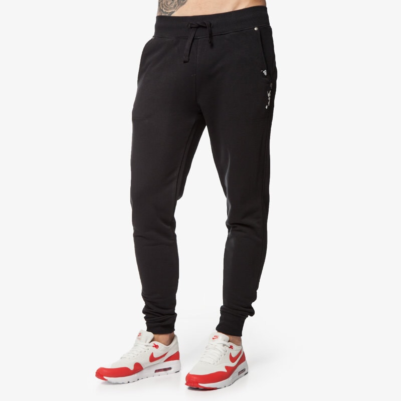 pánské kalhoty NEW ERA KALHOTY  FA TRACK PANT 11159208 ČERNÁ