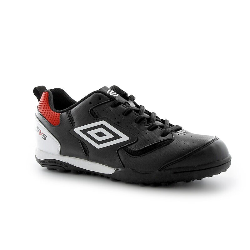 UMBRO VIPER LEAGUE- A TF 80550UBCZ ČERNÁ