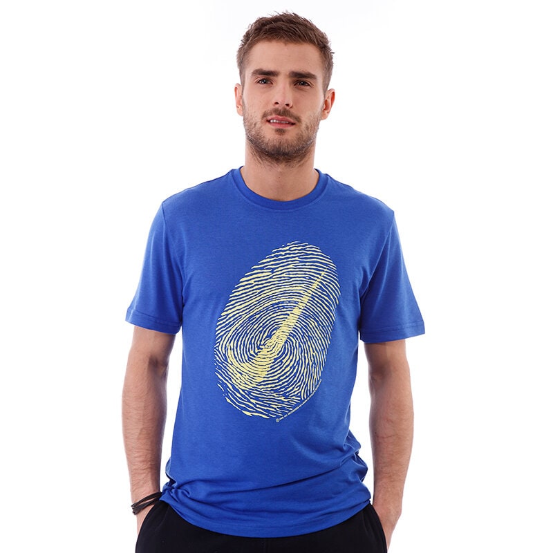 pánské tričko NIKE TRIČKO SWOOSH PRINT SS TEE 534359476 MODRÁ