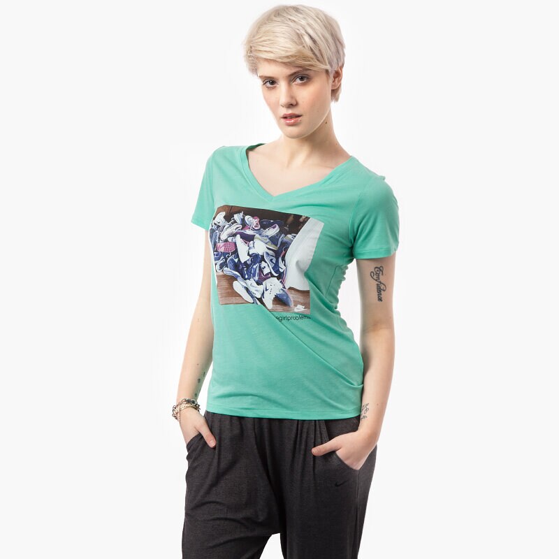 dámské tričko NIKE TRIČKO TEE-MID V GIRL PROBLEMS 644488305 ZELENÁ
