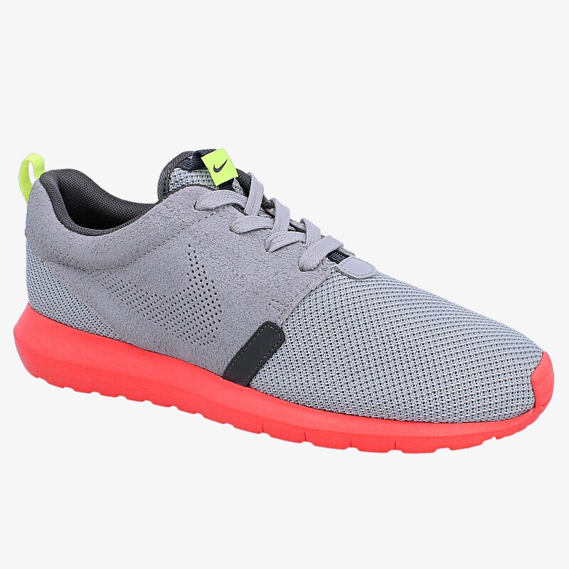 pánské tenisky NIKE ROSHERUN NM FB  685196003 ŠEDÁ