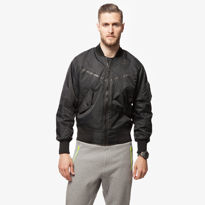 pánská zimní bunda NIKE BUNDA RU BOMBER JACKET 709092010 ČERNÁ