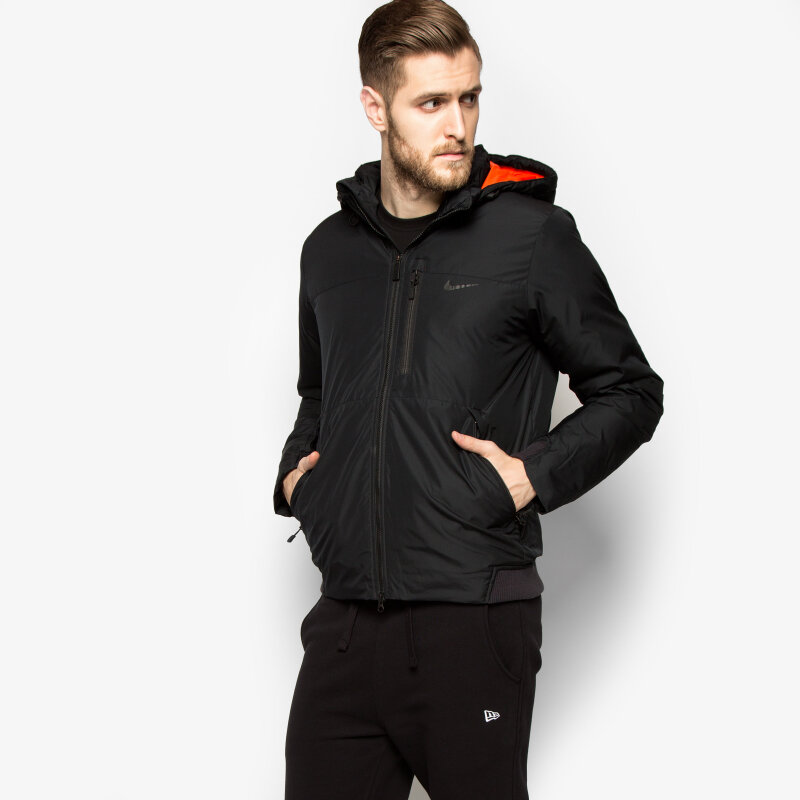 pánská zimní bunda NIKE BUNDA ALLIANCE JKT- HOODED 678293010 ČERNÁ