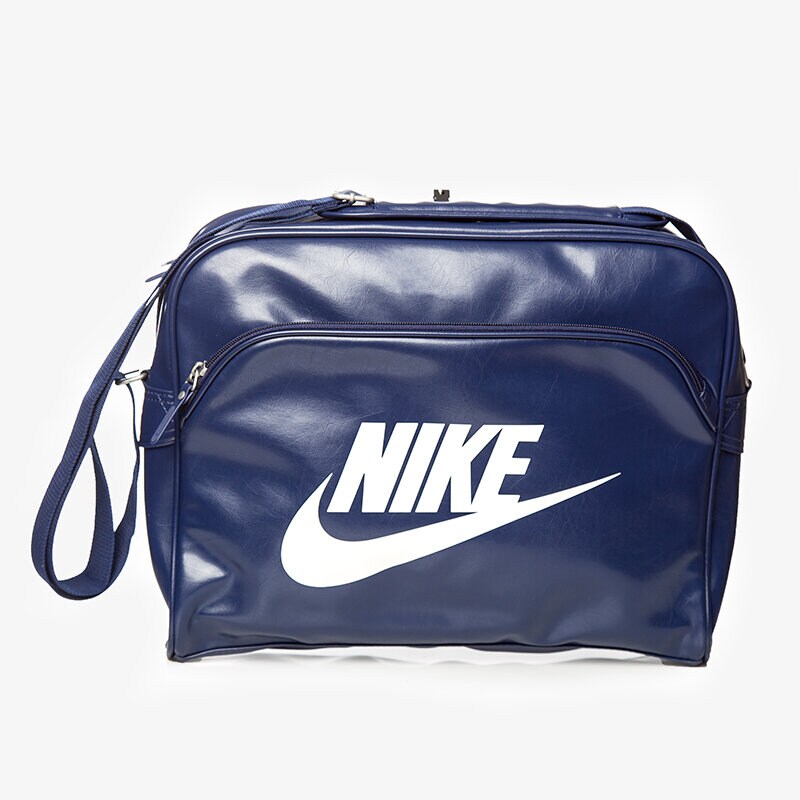 dámská taška NIKE TAŠKA HERITAGE SI TRACK BA4271421 TMAVOMODRÁ