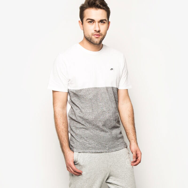 pánské tričko NIKE TRIČKO TEE-SHOEBOX 739469100 BÍLÁ