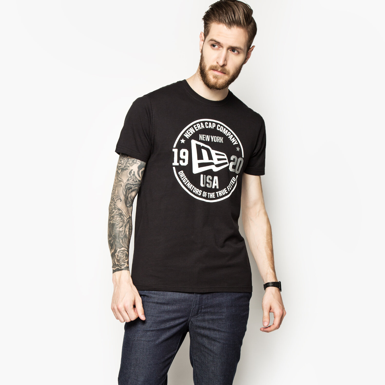 pánské tričko NEW ERA TRIČKO ROUNDALL FLAG 11276661 ČERNÁ