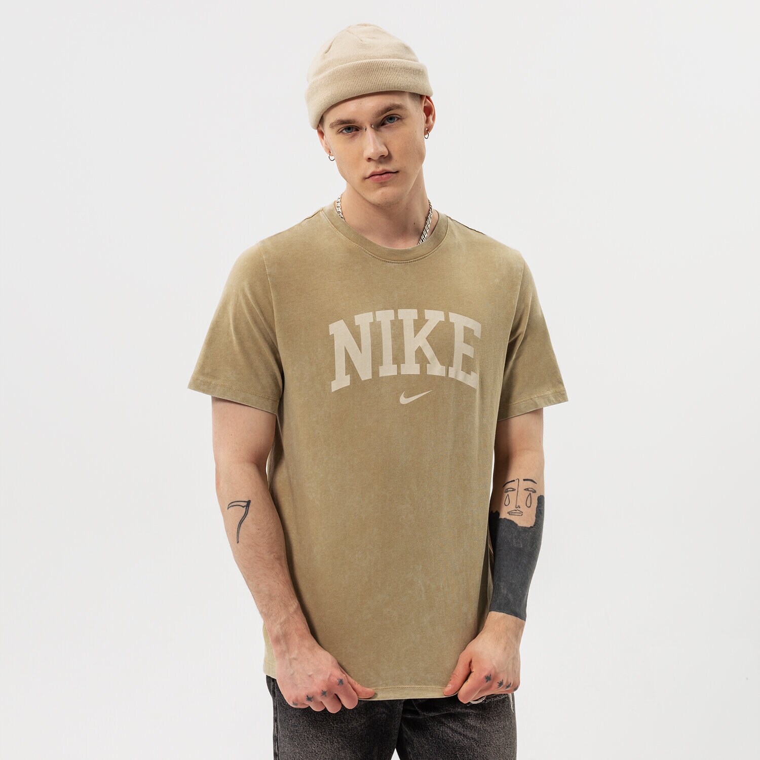 pánské tričko NIKE TRIČKO M NSW ARCH SS TEE ESS DC0724-297 KHAKI