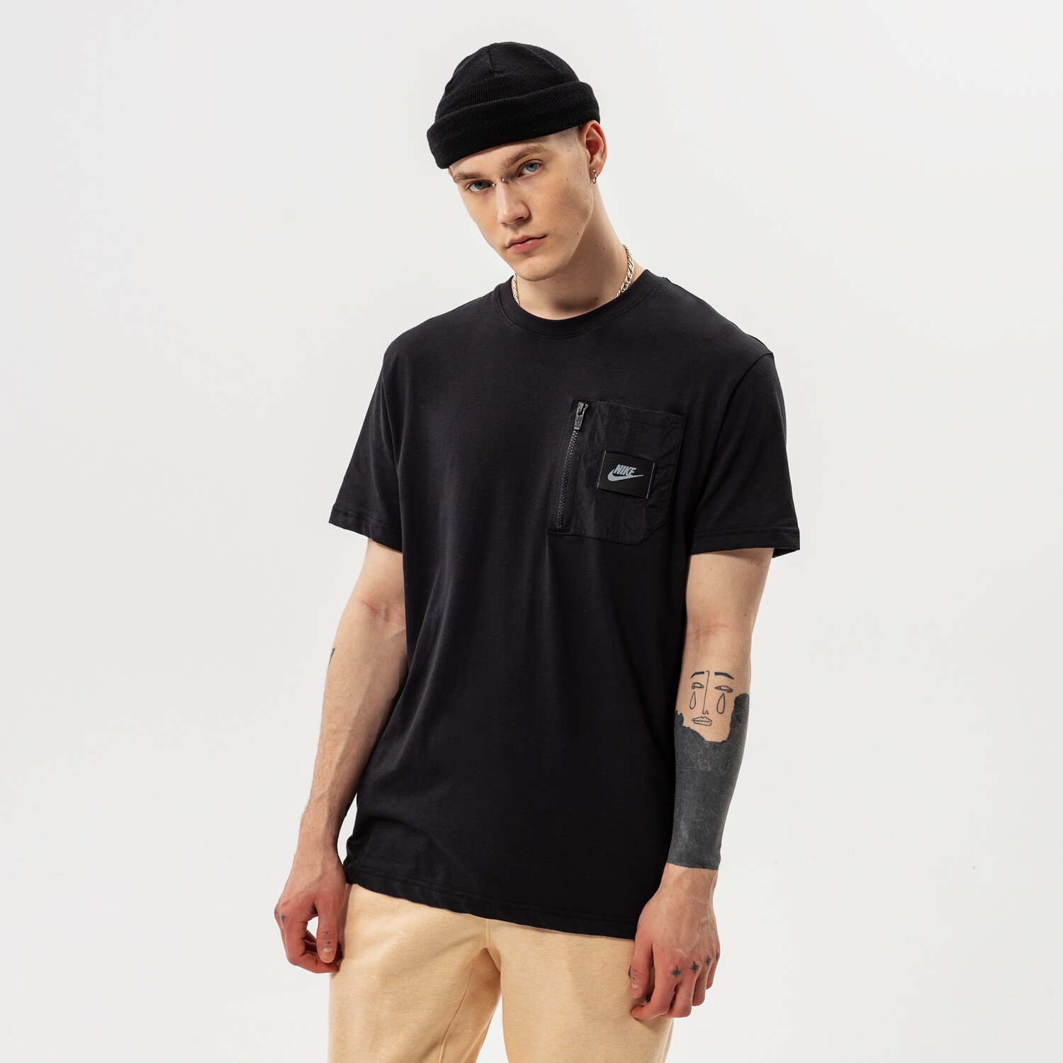 pánské tričko NIKE TRIČKO M NSW SPU DF SS TOP DO2625-010 ČERNÁ